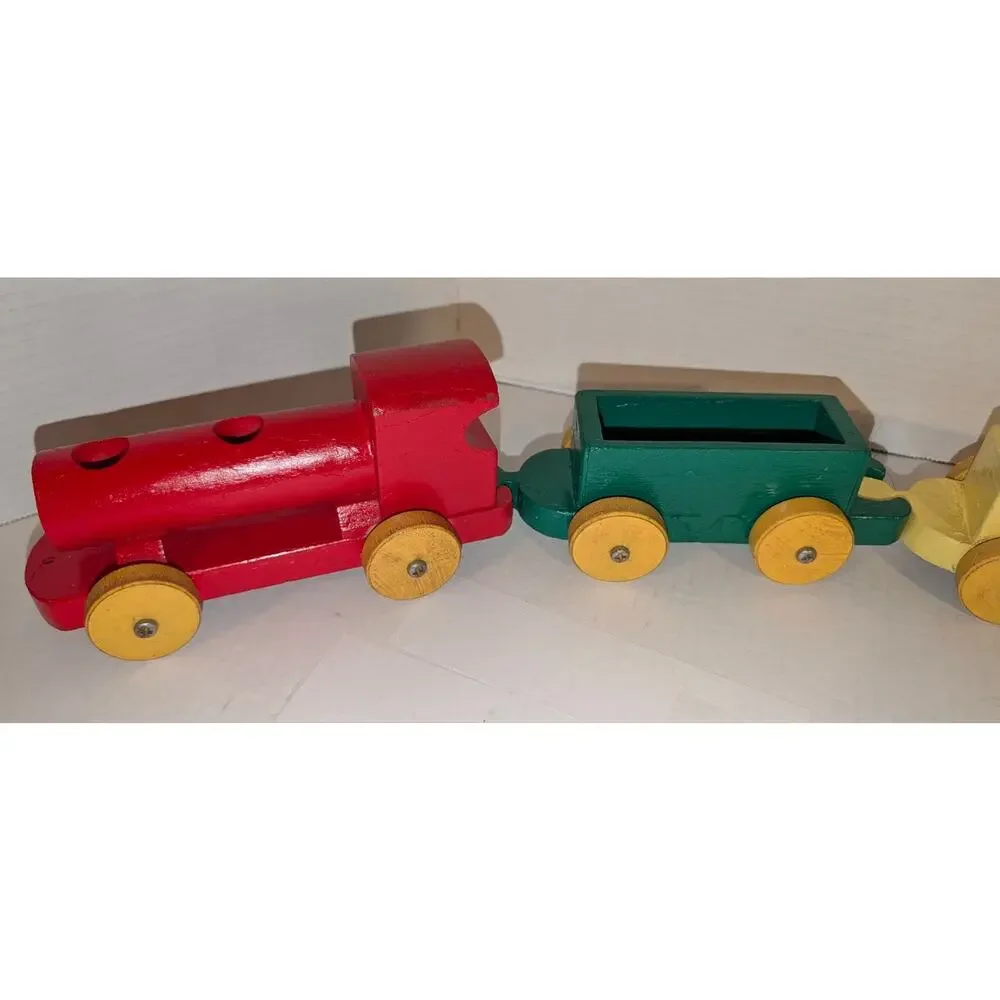 Vintage Interlocking Wooden Handcrafted Train Engine 4 Cars Toy Rare